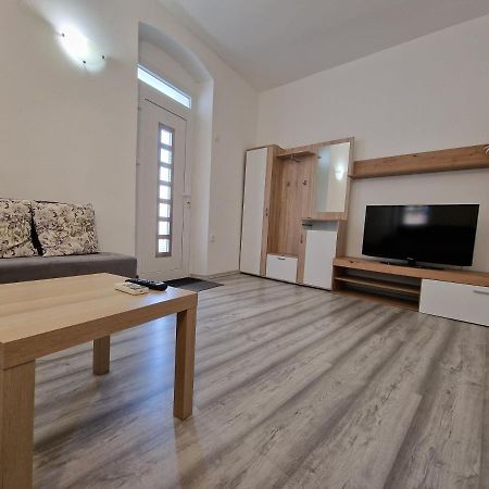 Secret Garden Apartment Koper Ngoại thất bức ảnh