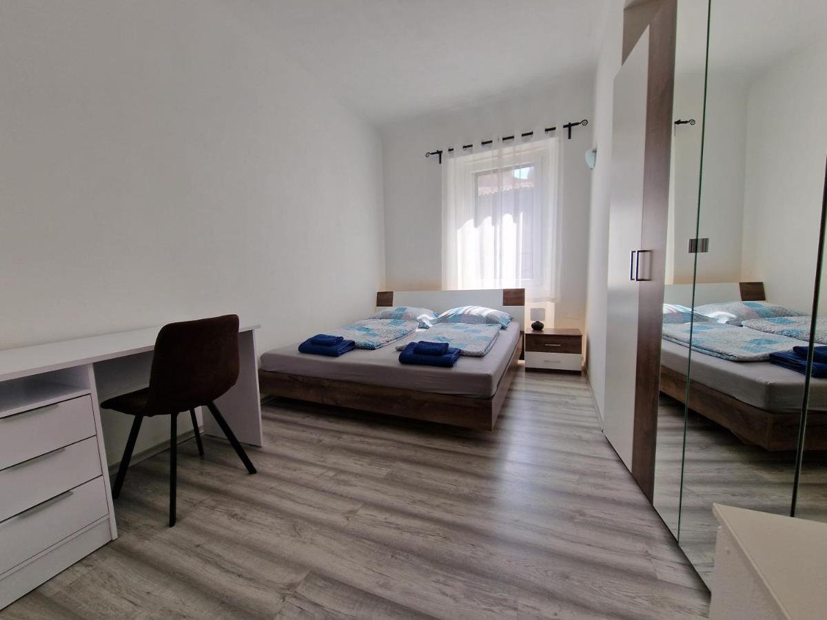 Secret Garden Apartment Koper Ngoại thất bức ảnh