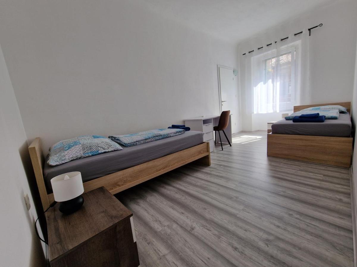 Secret Garden Apartment Koper Ngoại thất bức ảnh