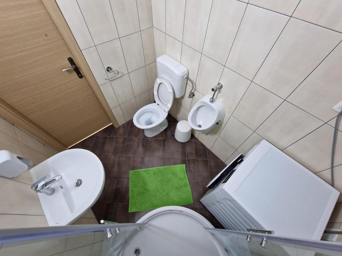 Secret Garden Apartment Koper Ngoại thất bức ảnh