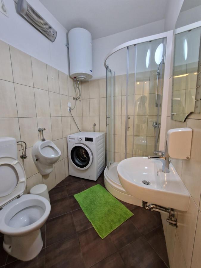 Secret Garden Apartment Koper Ngoại thất bức ảnh