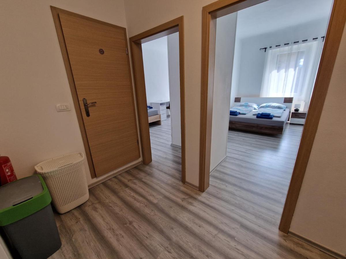 Secret Garden Apartment Koper Ngoại thất bức ảnh